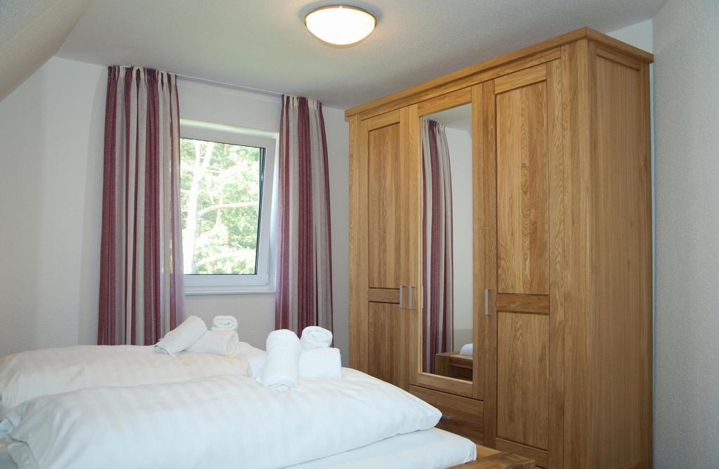 Ferienhaus Emmely Nur Wenige Gehminuten Zum Strand Ruhig Glowe Exterior photo